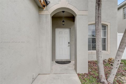 Casa en venta en Lake Worth, Florida, 4 dormitorios, 190.45 m2 № 2006396 - foto 11