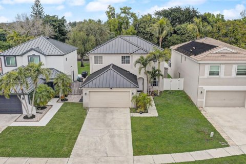 Casa en venta en Lake Worth, Florida, 4 dormitorios, 190.45 m2 № 2006396 - foto 5