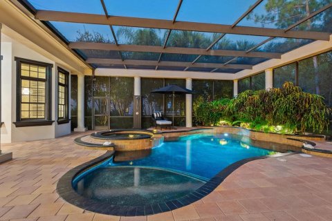 House in Bradenton, Florida 4 bedrooms, 504.55 sq.m. № 2232481 - photo 6