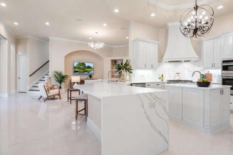 House in Bradenton, Florida 4 bedrooms, 504.55 sq.m. № 2232481 - photo 21