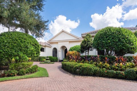 House in Bradenton, Florida 4 bedrooms, 504.55 sq.m. № 2232481 - photo 8
