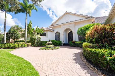 House in Bradenton, Florida 4 bedrooms, 504.55 sq.m. № 2232481 - photo 9