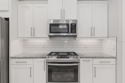 Casa en alquiler en Gainesville, Florida, 4 dormitorios, 225.47 m2 № 1792894 - foto 25