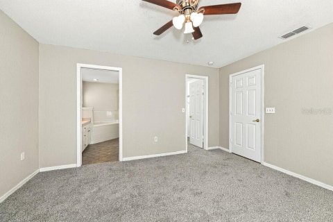 Villa ou maison à louer à Lakeland, Floride: 3 chambres, 141.68 m2 № 2413553 - photo 9