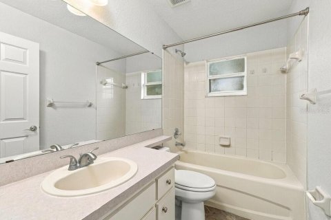 Villa ou maison à louer à Lakeland, Floride: 3 chambres, 141.68 m2 № 2413553 - photo 14