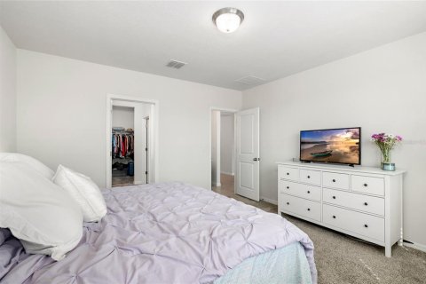 Villa ou maison à vendre à Zephyrhills, Floride: 4 chambres, 171.78 m2 № 2304725 - photo 11