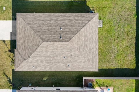 Villa ou maison à vendre à Zephyrhills, Floride: 4 chambres, 171.78 m2 № 2304725 - photo 19