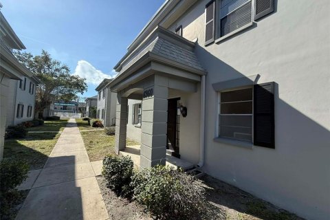 Condo in South Pasadena, Florida, 1 bedroom  № 2214518 - photo 3
