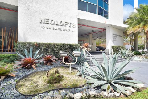 Купить кондоминиум в Майами, Флорида 2 спальни, 85.93м2, № 2050452 - фото 26