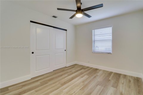 House in Jupiter, Florida 3 bedrooms, 133.22 sq.m. № 1781861 - photo 18