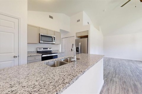 Villa ou maison à vendre à Dunnellon, Floride: 3 chambres, 99.03 m2 № 2147569 - photo 5
