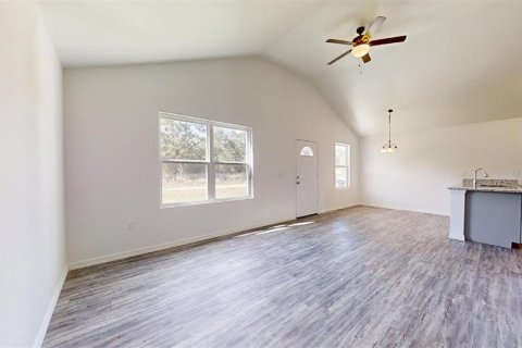 Villa ou maison à vendre à Dunnellon, Floride: 3 chambres, 99.03 m2 № 2147569 - photo 8