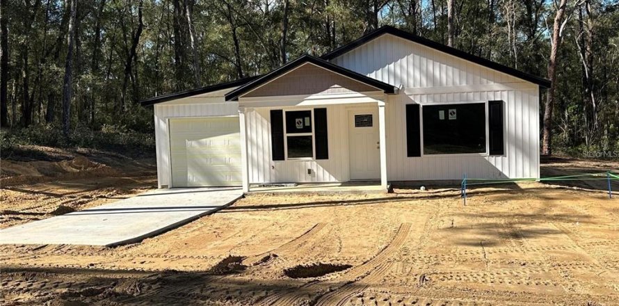 Villa ou maison à Dunnellon, Floride 3 chambres, 99.03 m2 № 2147569