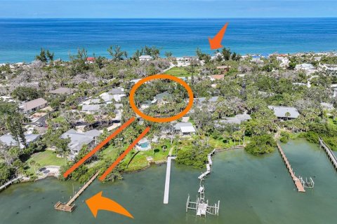 House in Englewood, Florida 2 bedrooms, 145.67 sq.m. № 1854357 - photo 2