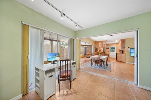 House in Englewood, Florida 2 bedrooms, 145.67 sq.m. № 1854357 - photo 19