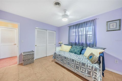 House in Englewood, Florida 2 bedrooms, 145.67 sq.m. № 1854357 - photo 25