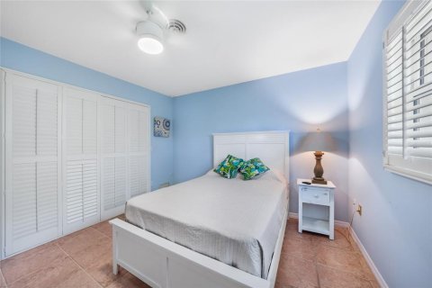 House in Englewood, Florida 2 bedrooms, 145.67 sq.m. № 1854357 - photo 21