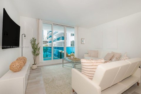 Condominio en venta en Miami Beach, Florida, 1 dormitorio, 83.61 m2 № 1851945 - foto 11