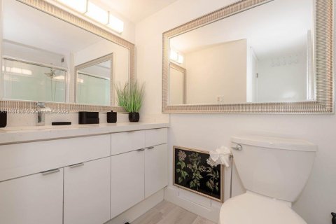 Condominio en venta en Miami Beach, Florida, 1 dormitorio, 83.61 m2 № 1851945 - foto 5