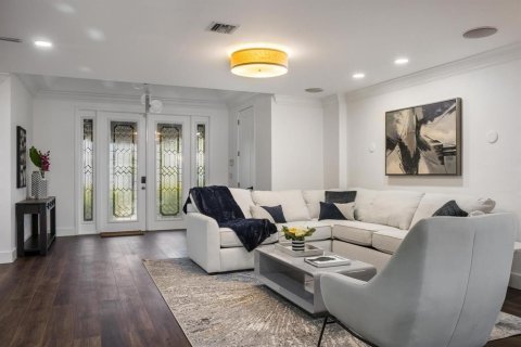 House in Fort Lauderdale, Florida 4 bedrooms, 202.16 sq.m. № 2088288 - photo 7