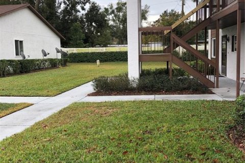 Condominio en venta en Zephyrhills, Florida, 2 dormitorios, 80.27 m2 № 1813443 - foto 18
