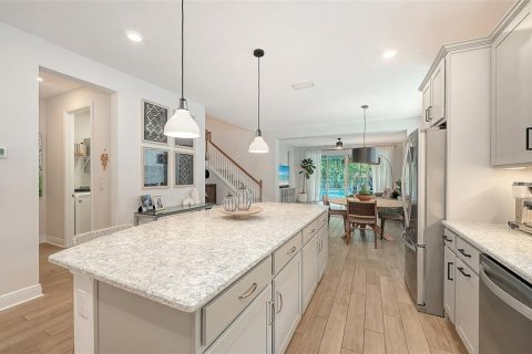 House in Sarasota, Florida 3 bedrooms, 231.14 sq.m. № 2406788 - photo 6