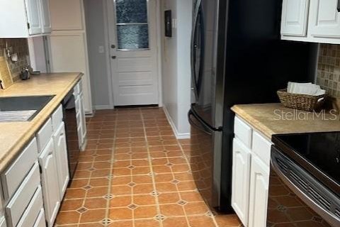 Casa en alquiler en Ocala, Florida, 3 dormitorios, 158.12 m2 № 1578877 - foto 16