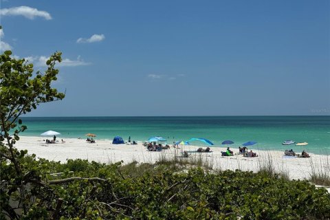 Condo in Bradenton Beach, Florida, 2 bedrooms  № 1549733 - photo 7