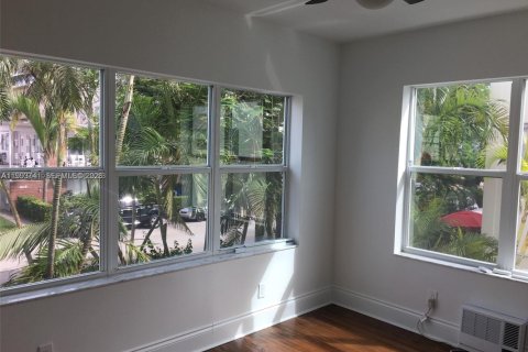 Apartamento en alquiler en Miami Beach, Florida, 1 dormitorio, 42.74 m2 № 2055499 - foto 8