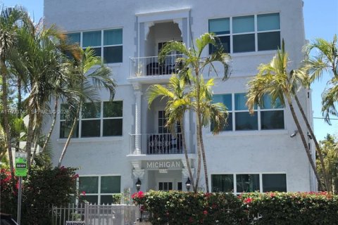 Apartamento en Miami Beach, Florida 1 dormitorio, 42.74 m2 № 2055499
