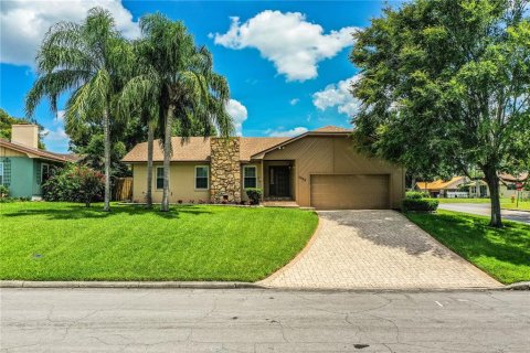 House in Lakeland, Florida 3 bedrooms, 172.05 sq.m. № 1894526 - photo 1