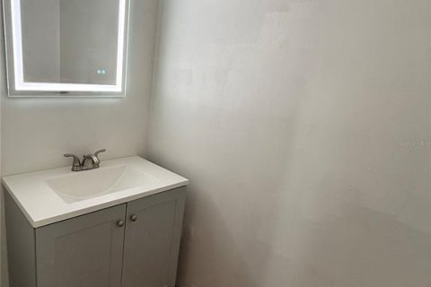 Apartment in Orlando, Florida 1 bedroom, 71.07 sq.m. № 2107323 - photo 5