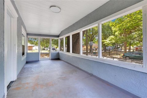 House in Orlando, Florida 4 bedrooms, 116.31 sq.m. № 2211295 - photo 23
