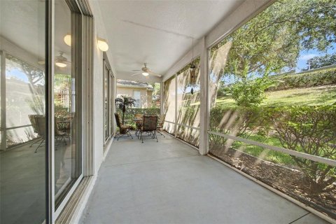 House in Clermont, Florida 2 bedrooms, 145.39 sq.m. № 2220220 - photo 24