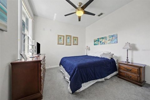 House in Clermont, Florida 2 bedrooms, 145.39 sq.m. № 2220220 - photo 20