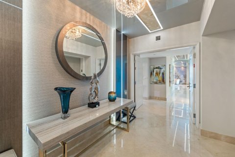 Купить кондоминиум в Холливуд, Флорида 3 комнаты, 214.42м2, № 2268079 - фото 3