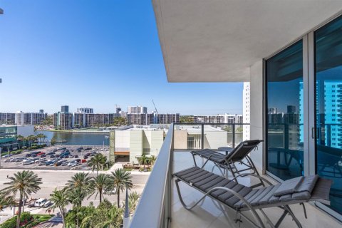 Купить кондоминиум в Холливуд, Флорида 3 комнаты, 214.42м2, № 2268079 - фото 26