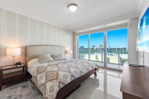 Купить кондоминиум в Холливуд, Флорида 3 комнаты, 214.42м2, № 2268079 - фото 21