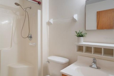 Duplex in Lake Wales, Florida 2 bedrooms, 89.37 sq.m. № 1737271 - photo 9