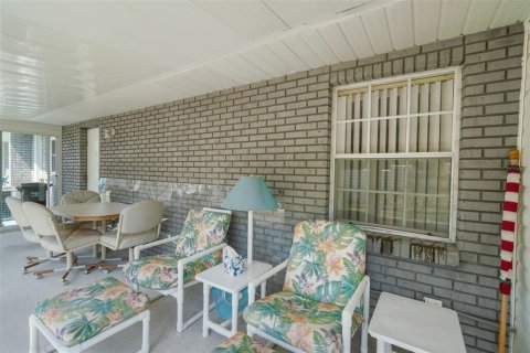 Duplex in Lake Wales, Florida 2 bedrooms, 89.37 sq.m. № 1737271 - photo 14