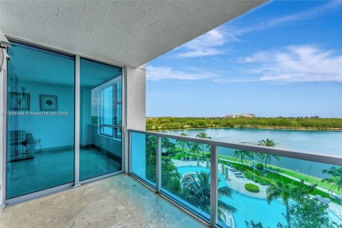 Condo in Sunrise, Florida, 2 bedrooms  № 1944119 - photo 3