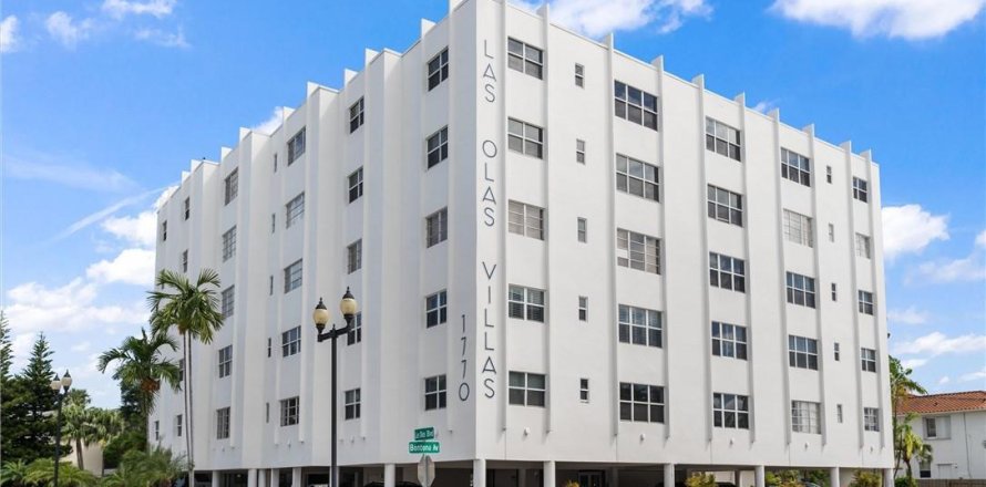 Condo in Fort Lauderdale, Florida, 1 bedroom  № 2268117