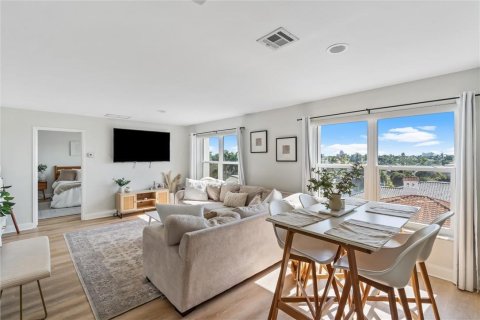 Condo in Fort Lauderdale, Florida, 1 bedroom  № 2268117 - photo 20
