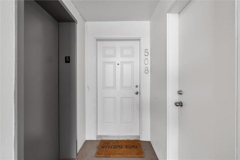 Condo in Fort Lauderdale, Florida, 1 bedroom  № 2268117 - photo 15