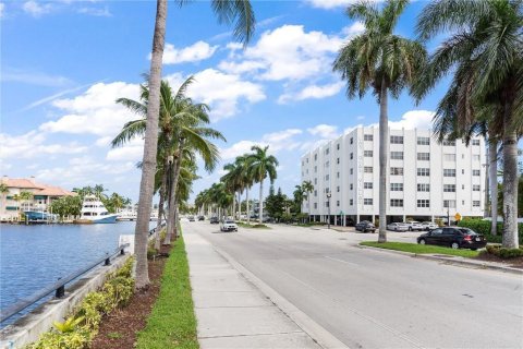Condo in Fort Lauderdale, Florida, 1 bedroom  № 2268117 - photo 8