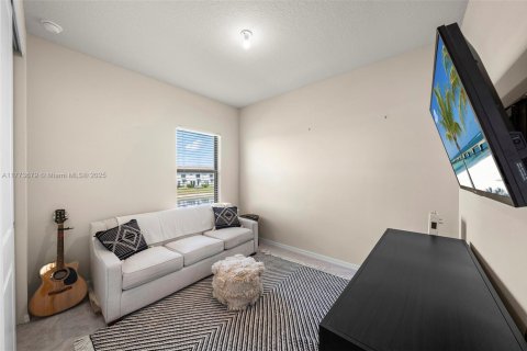 Townhouse in Oakland Park, Florida 3 bedrooms, 164.81 sq.m. № 1936346 - photo 23