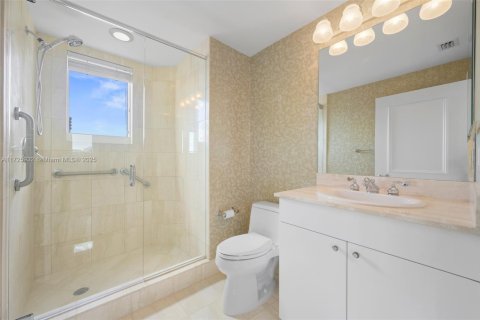 Condo in Aventura, Florida, 3 bedrooms  № 1476865 - photo 20