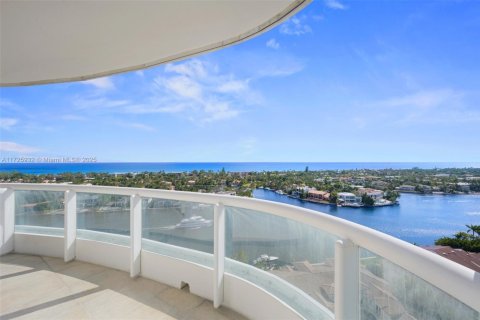 Condo in Aventura, Florida, 3 bedrooms  № 1476865 - photo 5