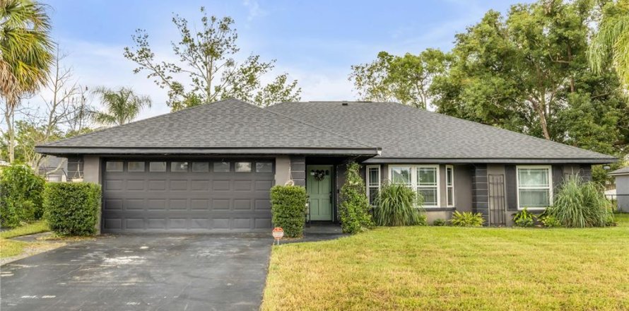 Casa en Deltona, Florida 3 dormitorios, 149.85 m2 № 2398334