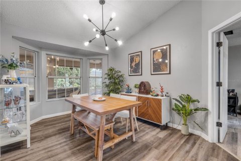 Casa en venta en Deltona, Florida, 3 dormitorios, 149.85 m2 № 2398334 - foto 7